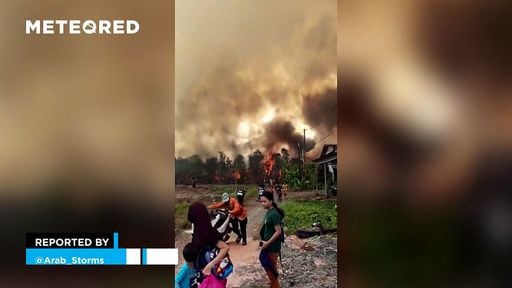 De gigantesques incendies ravagent l'Indonésie depuis quelques heures, plaçant plusieurs villes dans une situation précaire