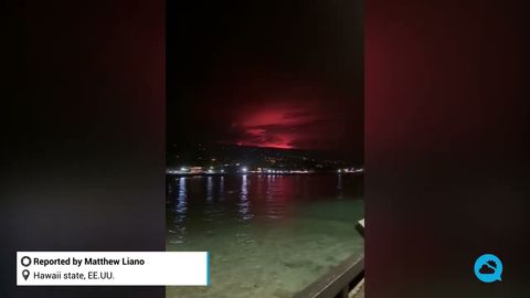 El volcán Mauna Loa de Hawái, entra en erupción por primera vez en 40 años.