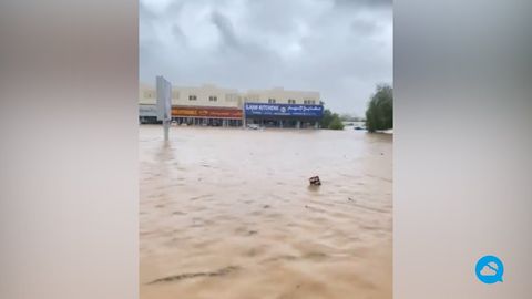 Un anómalo ciclón tropical golpea a Omán