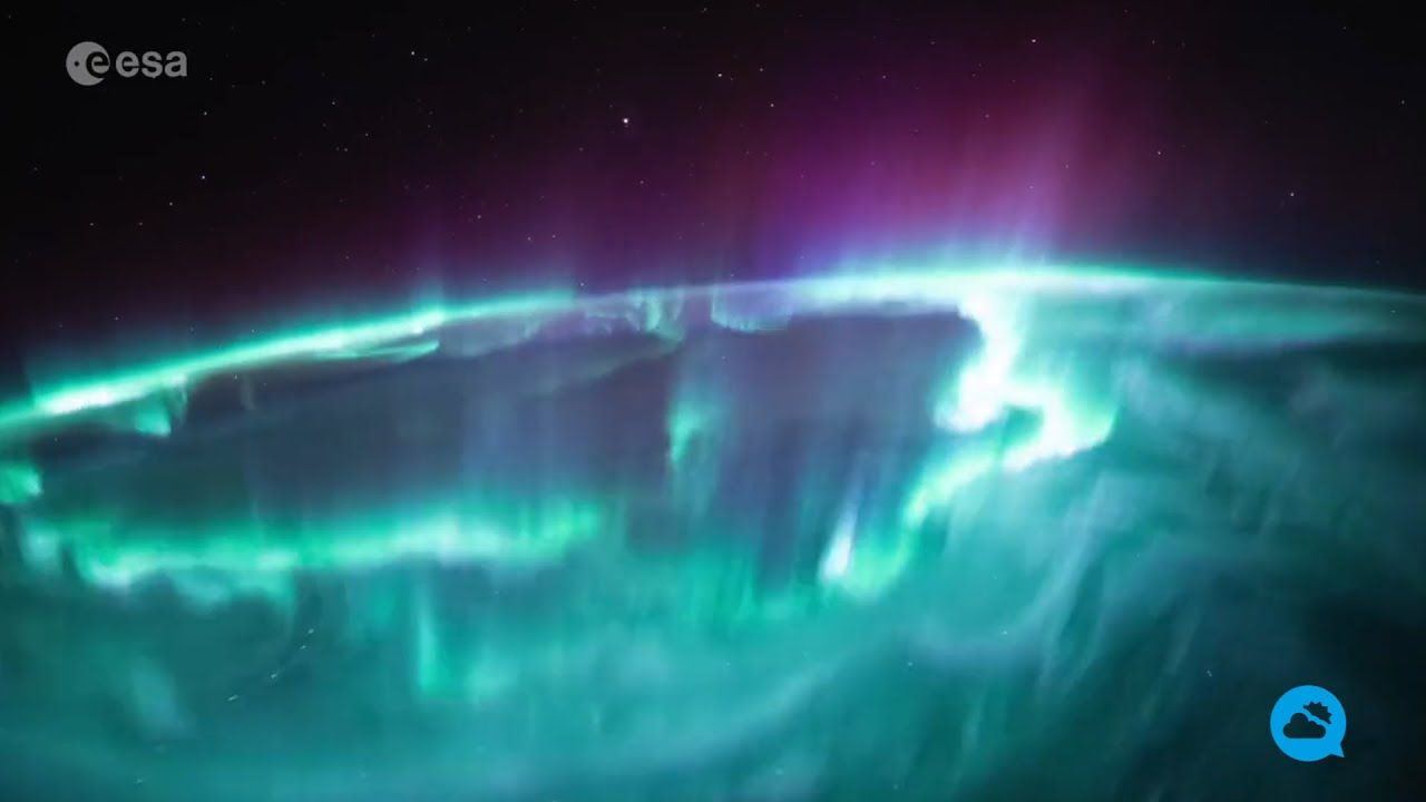 Voici à quoi ressemblent les aurores boréales vues de l'espace