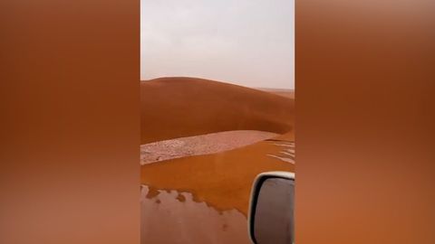 Ríos y grandes granizadas en el corazón del desierto de Arabia