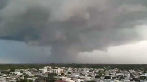Une supercellule frappe Gualeguaychú, Argentine