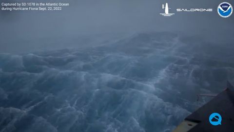 Increíbles imágenes desde el corazón del gran huracán Fiona